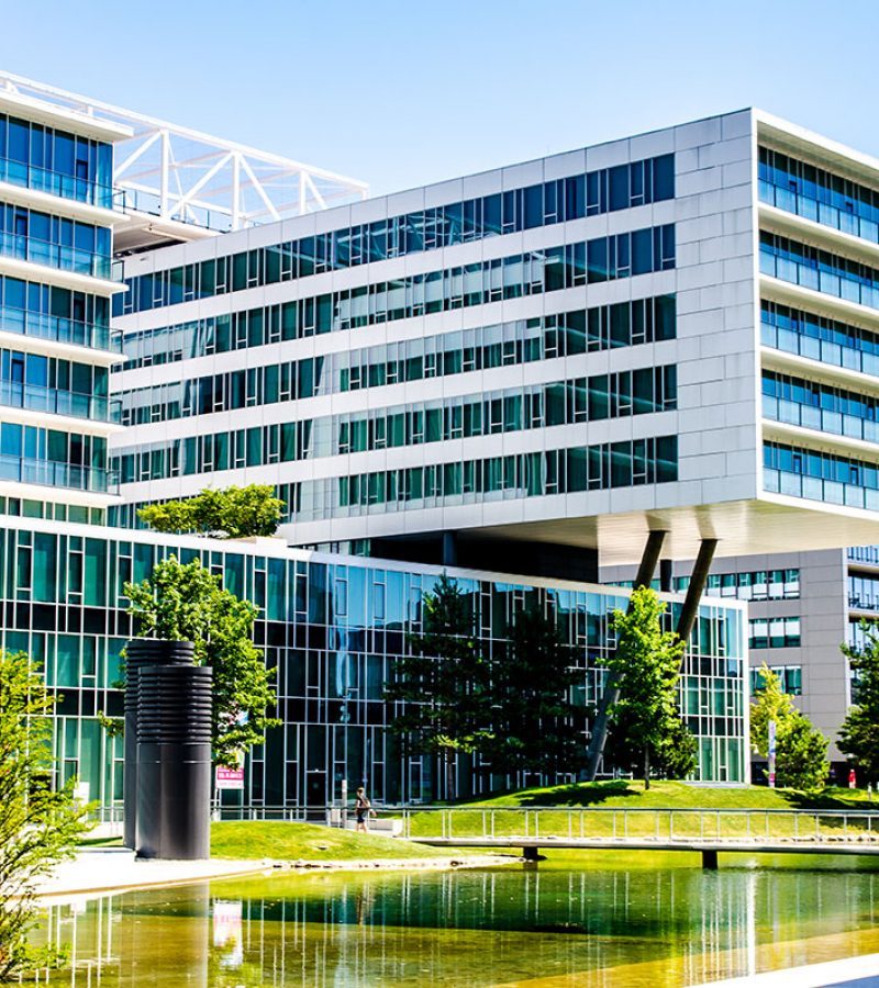 modern-architecture-buildings-in-vienna-austria-eu-small-ow2cjabjee7pf3jqs3hjwf36pf0wuqnuv6mzlwnqqw